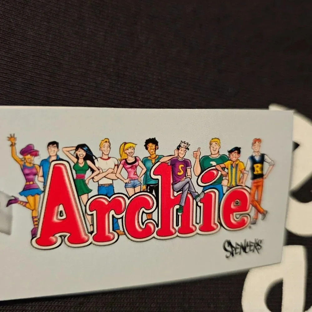 Archie Betty Veronica Jughead Cheryl Josie Sabrina Tee XL Riverdale Com… - Picture 8 of 9
